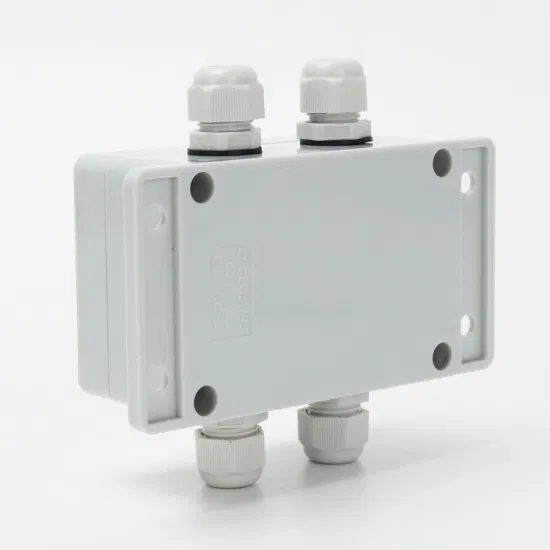 二进二出户外防水扩展坞接线盒15A 8路工厂批发支持定制