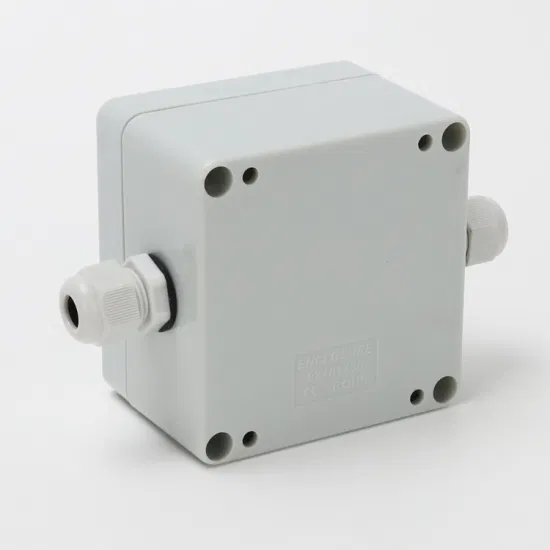 一进一出 83*81*56mm Tb1506 15A 400V 6路电源防水接线盒