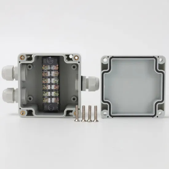 1 进 2 出 Tb1506 15A 400V 83*81*56mm 电线电源开关接线盒 3.3*3.2*2.2 英寸