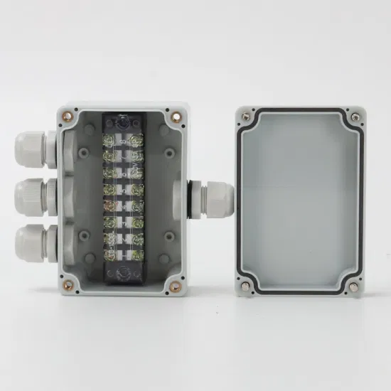 一进三出 100*68*50mm LED灯具接线盒 ABS塑料 防水防尘